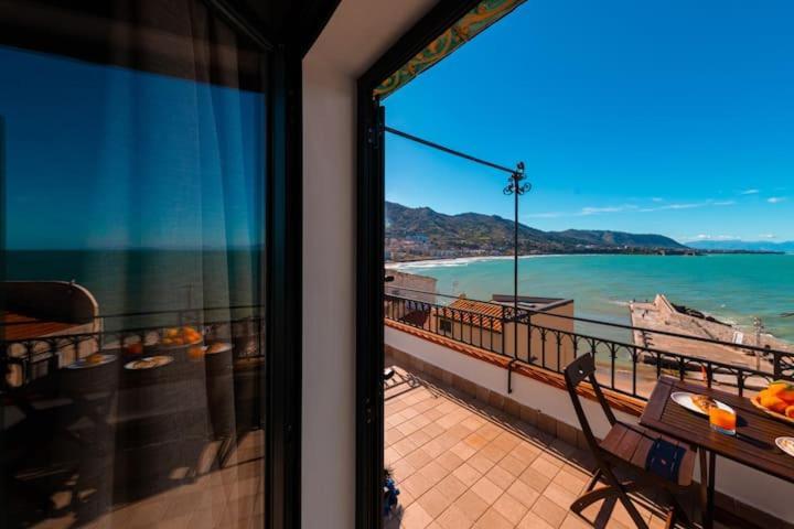 Roqamaris Apartment Cefalu Ngoại thất bức ảnh