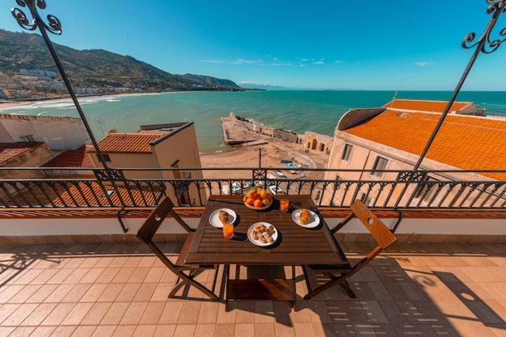 Roqamaris Apartment Cefalu Ngoại thất bức ảnh